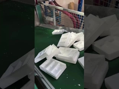 EPS 굴착 기계는 EPS 단열 상자를 생산하고 있습니다